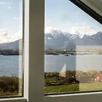 Lofotendreams Chalet Leknes