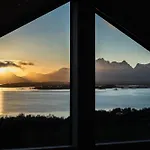 Lofotendreams Chalet Leknes